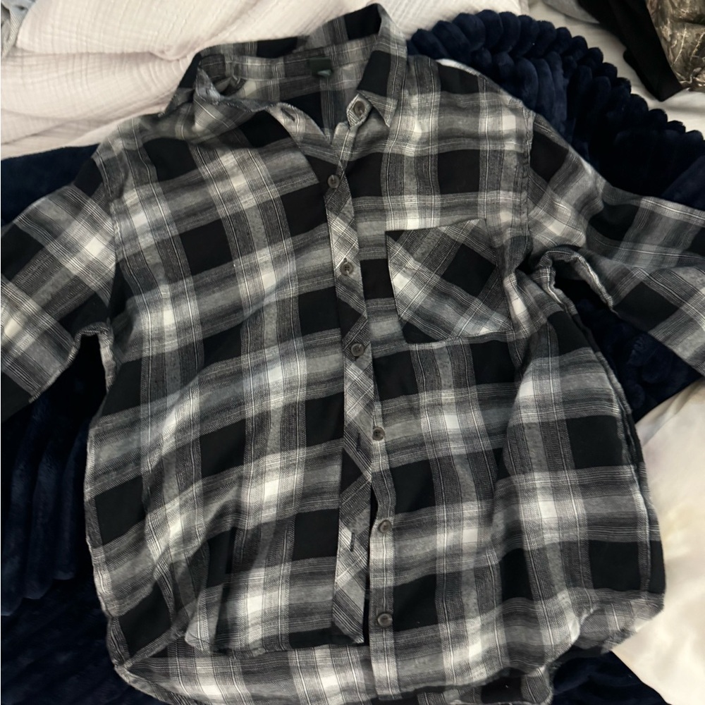Black and Gray Plaid flannel